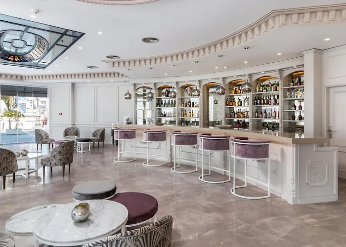 Boutique B51Boutique Hotel